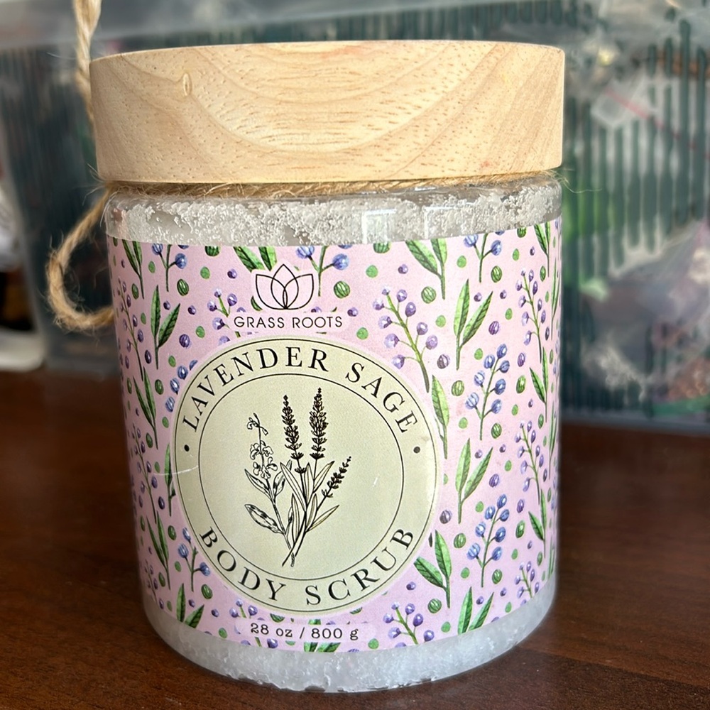 Grass roots body scrub  new